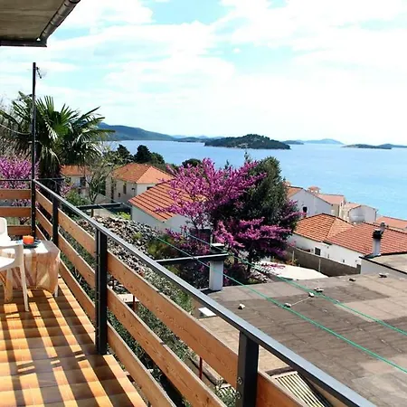 Seaview In Apartment *