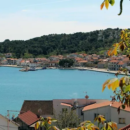 Seaview In Apartamento Tisno